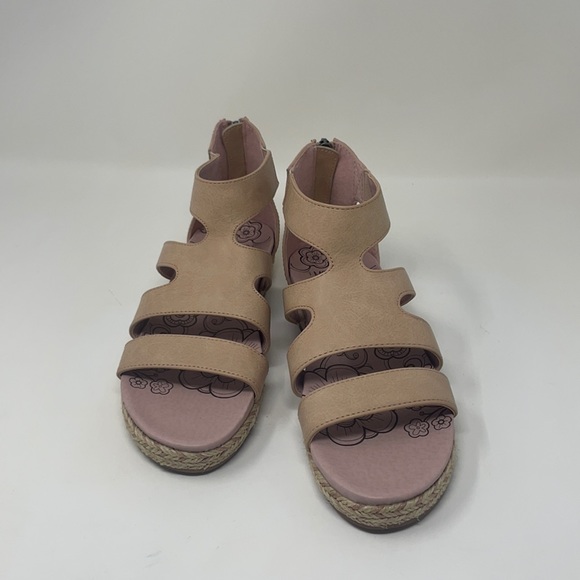 Mootsies Tootsies Shoes - MOOTSIES TOOTSIE sandals! New!